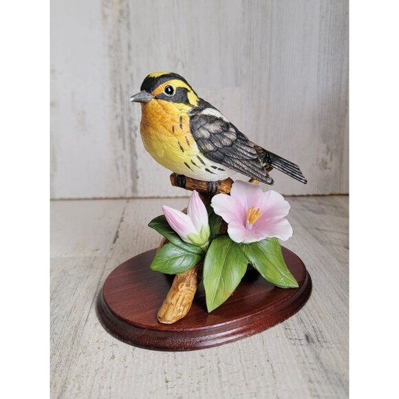 Andrea by Sadek Warbler 1993 vintage 9114 bird flower figure decor - Picture 2 of 8
